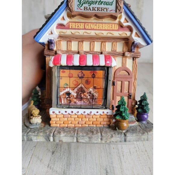 Lemax Bridgette's gingerbread Bakery Village Xmas accessory - Picture 3 of 8